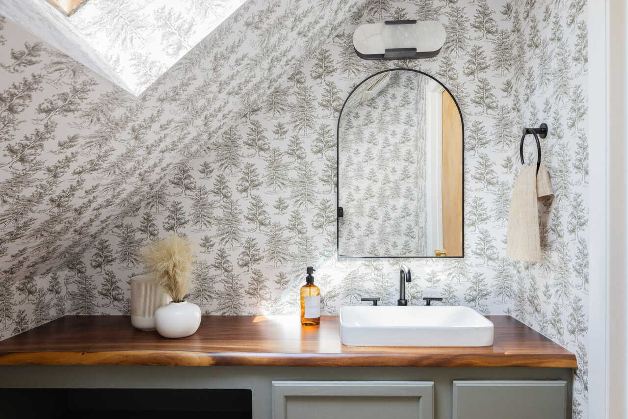 Linea DianaPaulson Hale Airbnb 17
